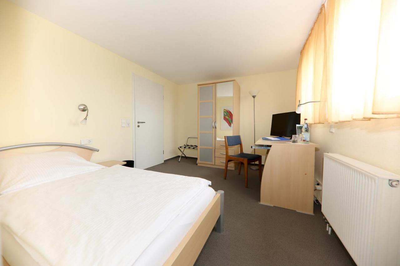 Hotel Albblick Bad Boll Exterior photo